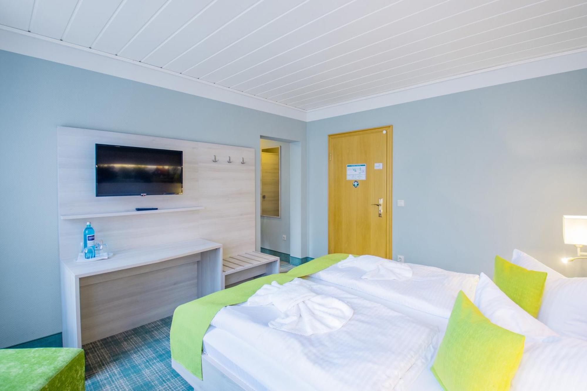 Ferien Hotel Spree-Neisse Neuhausen  Zimmer foto